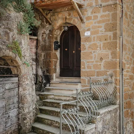 Antica Porta Di Sovana 2.0 * Pitigliano